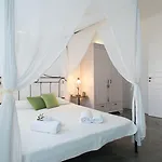 Semesterbostad Theros Santorini