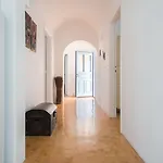 Theros Santorini Kamári
