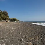 Theros Santorini Nyaraló Kamári