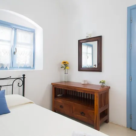 Theros Houses Santorini Holiday home