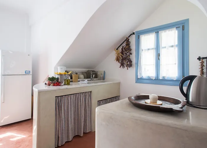 Theros Houses Santorini Holiday home *