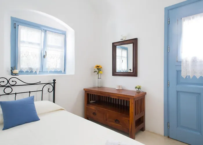 Theros Houses Santorini Holiday home