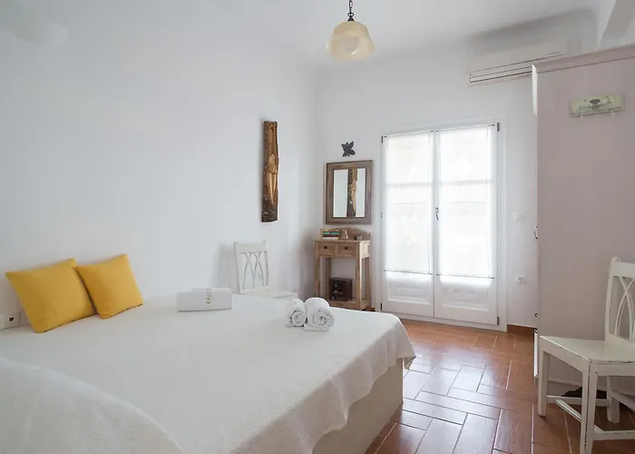 Theros Houses Santorini Holiday home *