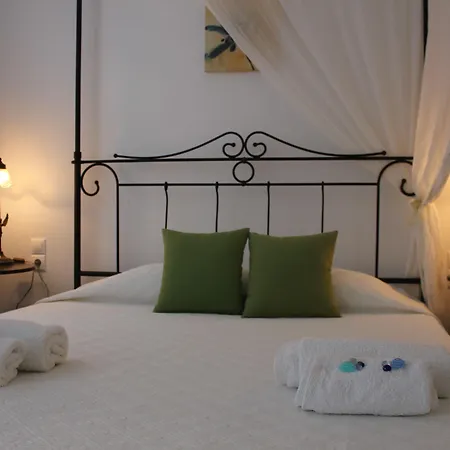 Theros Santorini Дом отдыха Камари