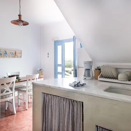 Дом отдыха Theros Santorini *