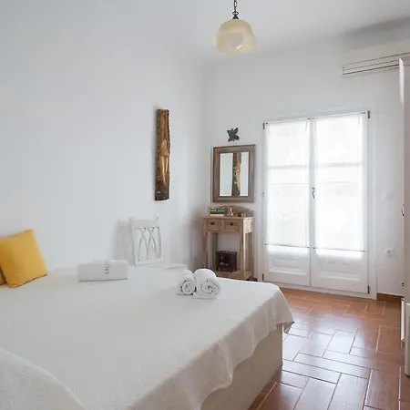 Theros Houses Santorini Holiday home *